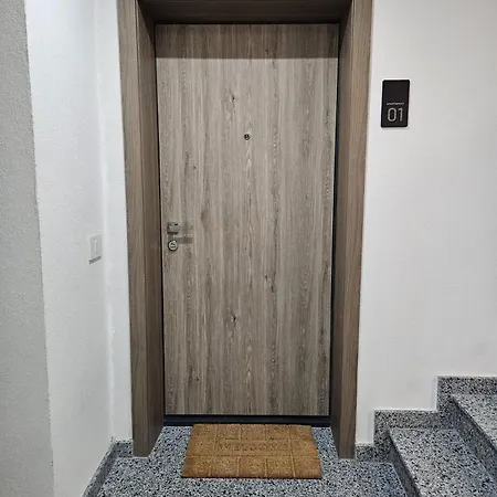 Garsoniera Gabrielle דירה בראשוב